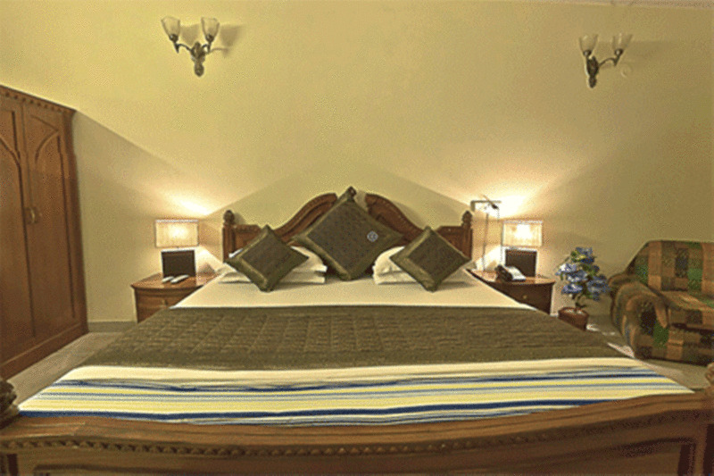 Hotel Pablas International, New Delhi, Near Metro Eksteriør billede